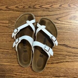 white birkenstock’s, size 37 mayari